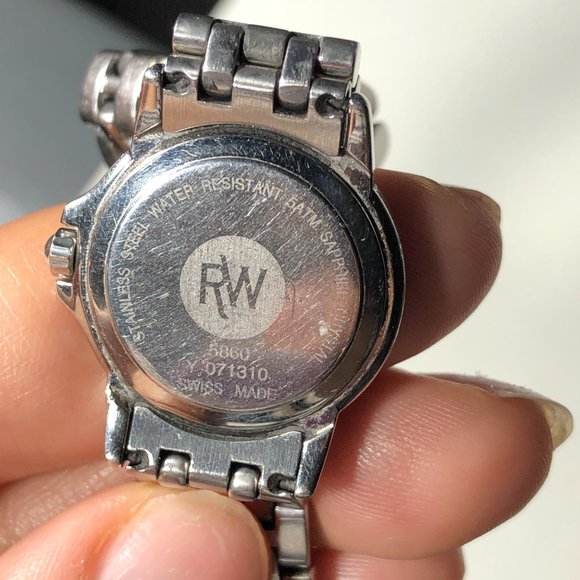 Raymond Weil Women's Watch Silver Toned Quartz 25MM Steel Tango Pearl Wrist - Picture 10 of 13